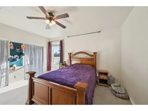 302 NW Elderberry Lane Dallas OR 97338