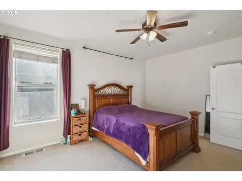 302 NW Elderberry Lane Dallas OR 97338