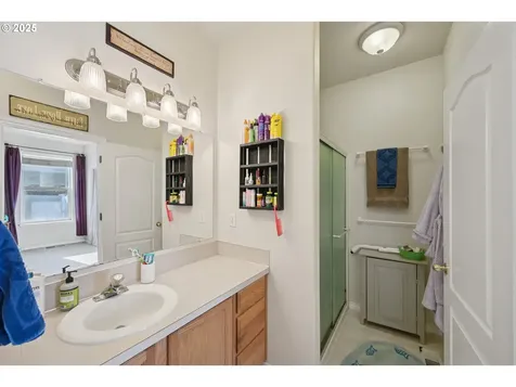 302 NW Elderberry Lane Dallas OR 97338