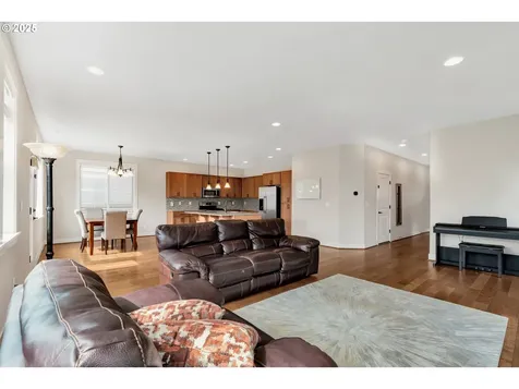 28636 NW Mays Street North Plains OR 97133