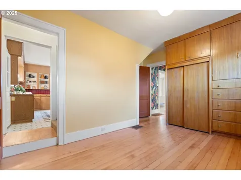 7608 N Fowler Avenue Portland OR 97217