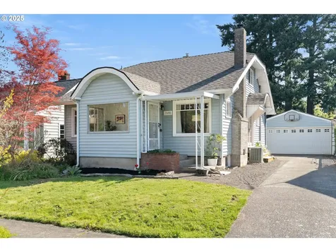7608 N Fowler Avenue Portland OR 97217