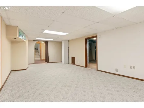 7608 N Fowler Avenue Portland OR 97217