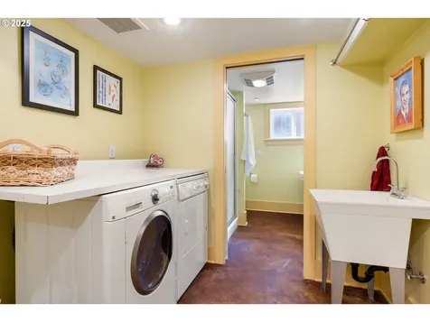 7608 N Fowler Avenue Portland OR 97217