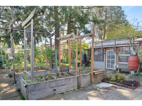 7608 N Fowler Avenue Portland OR 97217