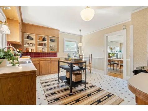 7608 N Fowler Avenue Portland OR 97217