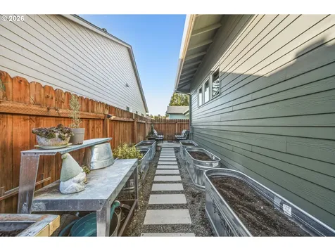 2501 NW 151st Way Vancouver WA 98685