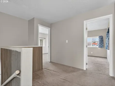1212 S 7th Avenue Kelso WA 98626