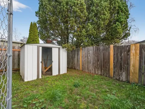 1212 S 7th Avenue Kelso WA 98626