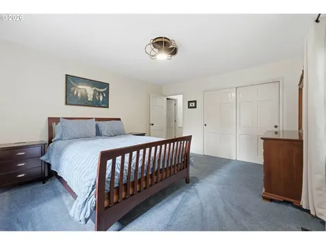 7009 NE 74th Avenue Vancouver WA 98662