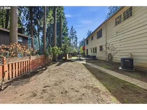 7009 NE 74th Avenue Vancouver WA 98662