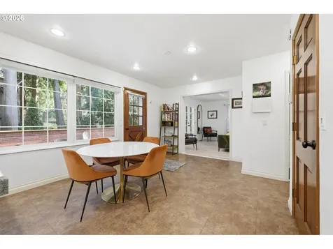 7009 NE 74th Avenue Vancouver WA 98662