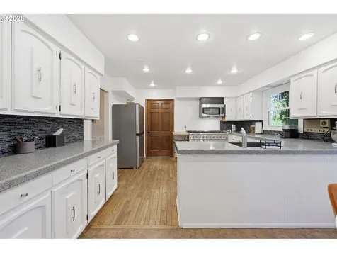 7009 NE 74th Avenue Vancouver WA 98662