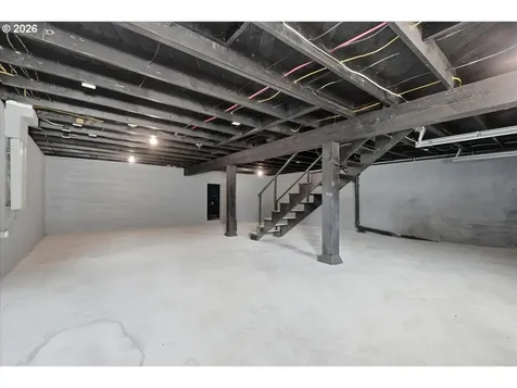 66801 Bishop Creek Road Deer Island OR 97054