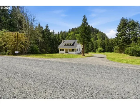 66801 Bishop Creek Road Deer Island OR 97054