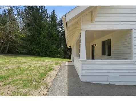 66801 Bishop Creek Road Deer Island OR 97054