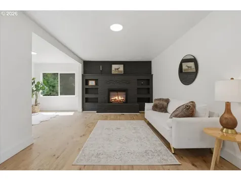 66801 Bishop Creek Road Deer Island OR 97054