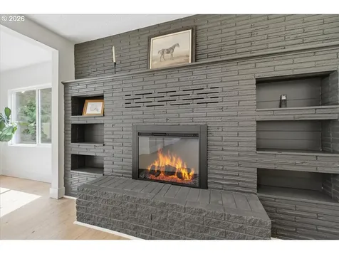 66801 Bishop Creek Road Deer Island OR 97054