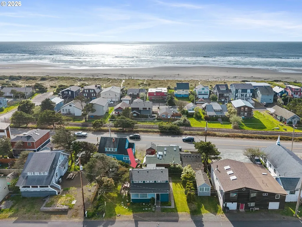 353 S Anchor Street Rockaway Beach OR 97136