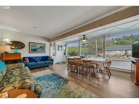 353 S Anchor Street Rockaway Beach OR 97136