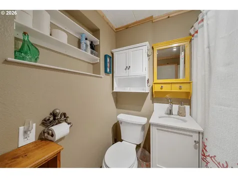 353 S Anchor Street Rockaway Beach OR 97136