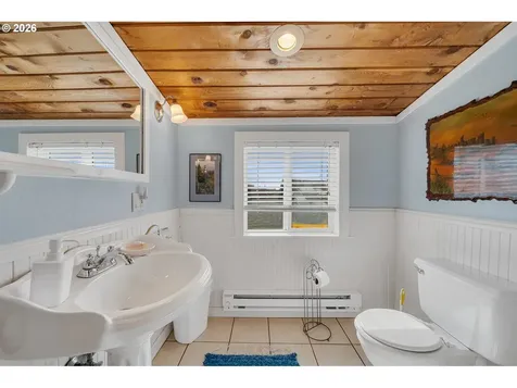 353 S Anchor Street Rockaway Beach OR 97136
