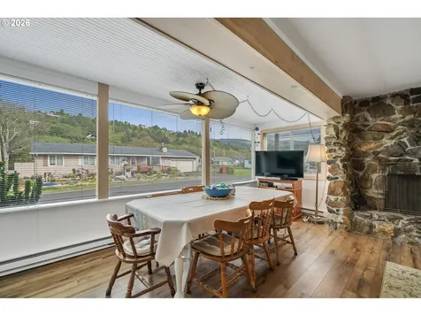 353 S Anchor Street Rockaway Beach OR 97136