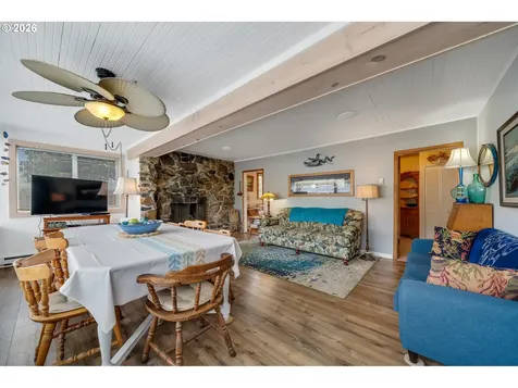 353 S Anchor Street Rockaway Beach OR 97136