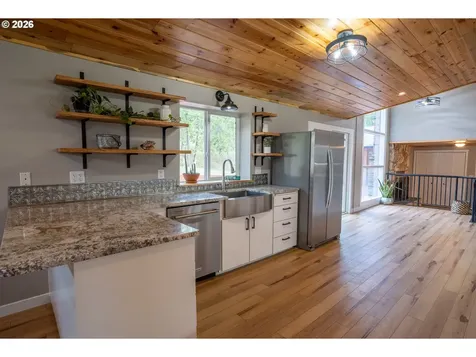37075 Camp Creek Road Springfield OR 97478