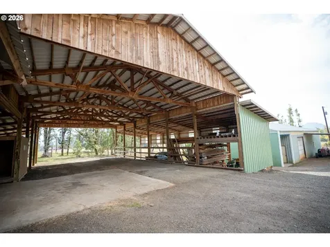 37075 Camp Creek Road Springfield OR 97478
