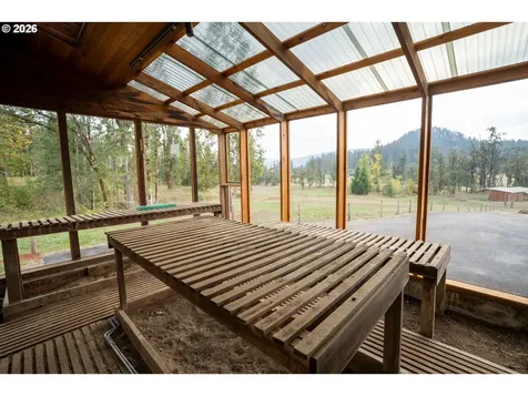 37075 Camp Creek Road Springfield OR 97478