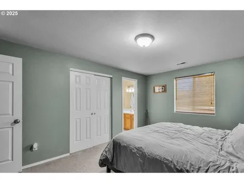 1155 SW 31st Street Redmond OR 97756