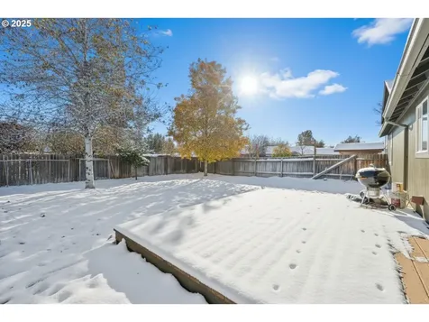 1155 SW 31st Street Redmond OR 97756
