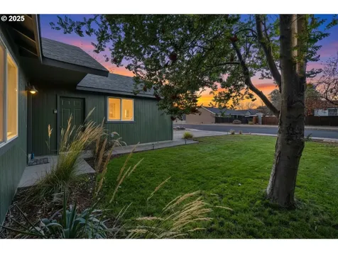 1155 SW 31st Street Redmond OR 97756