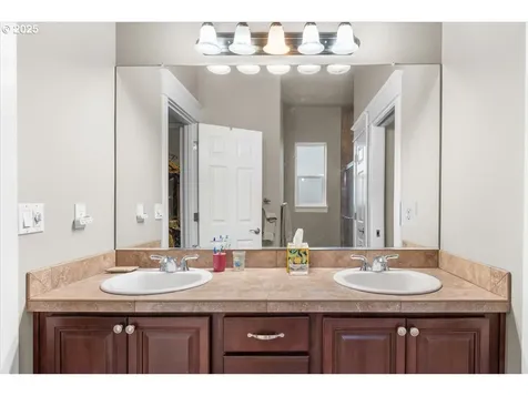 1146 37th Avenue Forest Grove OR 97116