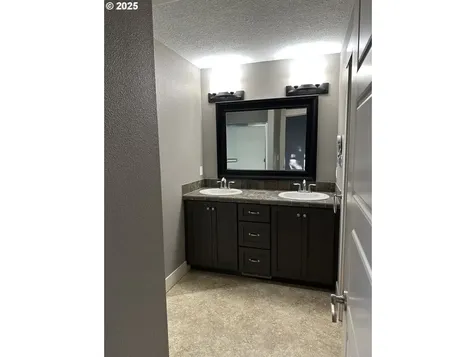 403 NE Holiday Avenue Dallas OR 97338