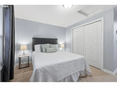 7920 SW Fanno Creek Drive Tigard OR 97224