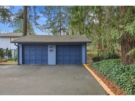 7920 SW Fanno Creek Drive Tigard OR 97224