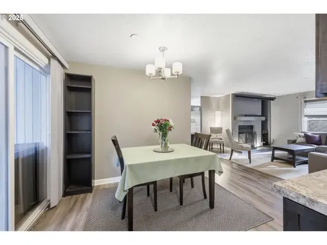 7920 SW Fanno Creek Drive Tigard OR 97224