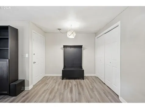 7920 SW Fanno Creek Drive Tigard OR 97224