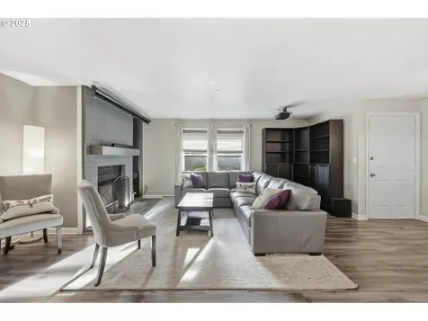 7920 SW Fanno Creek Drive Tigard OR 97224