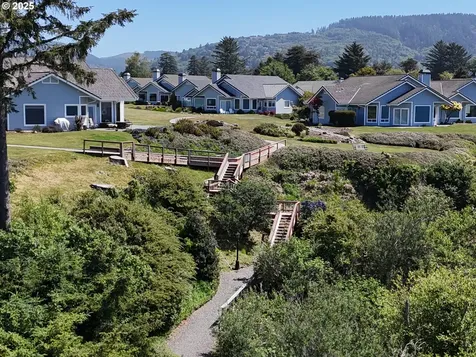 210 Schooner Bay Drive Brookings OR 97415