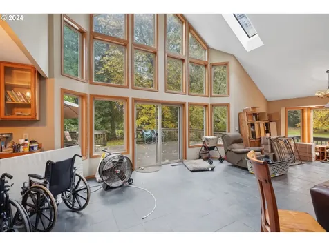 3904 NE Stoughton Road La Center WA 98629