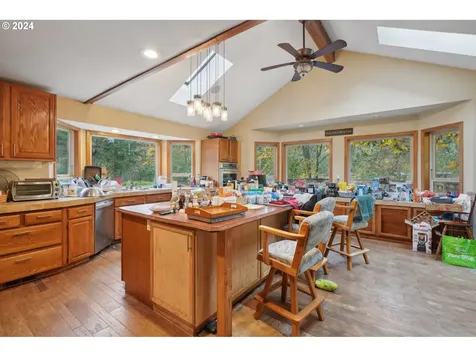 3904 NE Stoughton Road La Center WA 98629