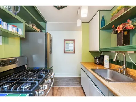 11870 SW 13th Street Beaverton OR 97005