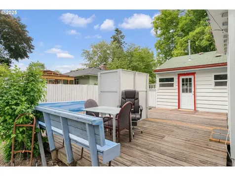 11870 SW 13th Street Beaverton OR 97005