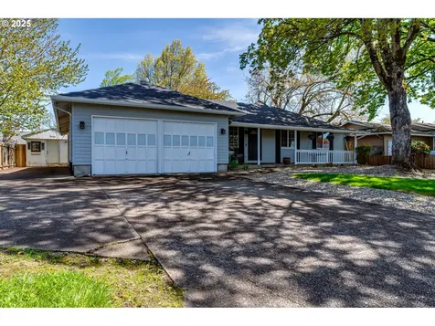 3689 Byron Street Eugene OR 97404