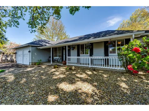 3689 Byron Street Eugene OR 97404