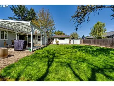 3689 Byron Street Eugene OR 97404