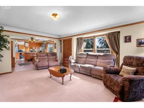 4095 NW Susbauer Road Cornelius OR 97113